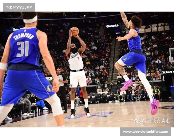 NBA总决赛巅峰对决激烈上演顶级球队争锋精彩瞬间尽现篮球盛宴 NBA总决赛巅峰对决激烈上演顶级球队争锋精彩瞬间尽现篮球盛宴